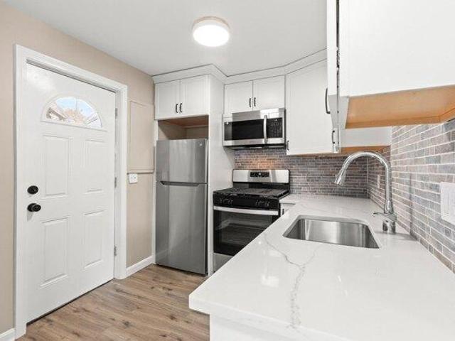 Condo for sale in Central Gloucester Historic District, Gloucester