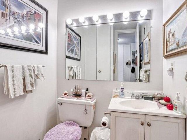 Condo for sale in Hudson, New Jersey