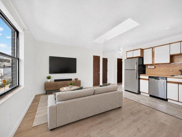 Condo for sale in Guttenberg, Hudson County