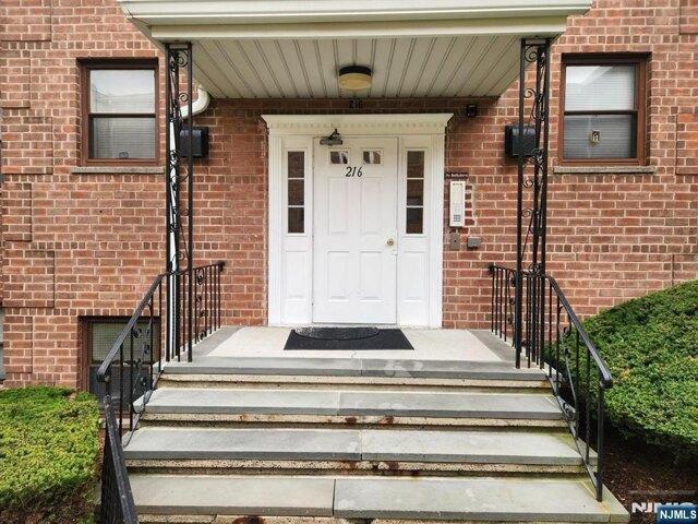 Condo for sale in Hackensack, New Jersey