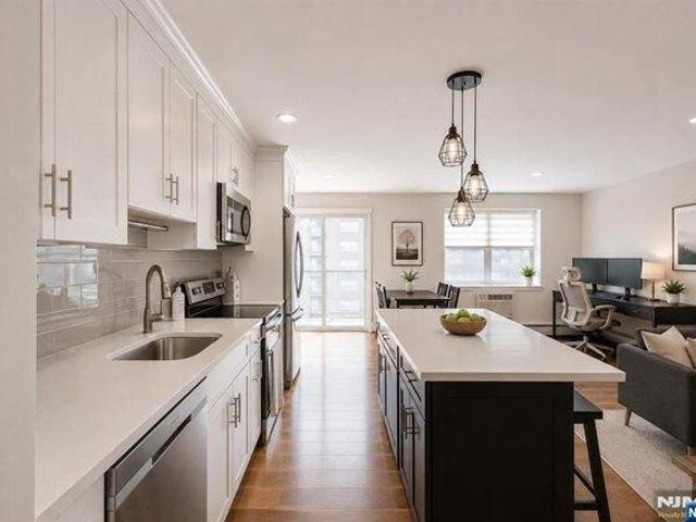Condo for sale in Hackensack, New Jersey