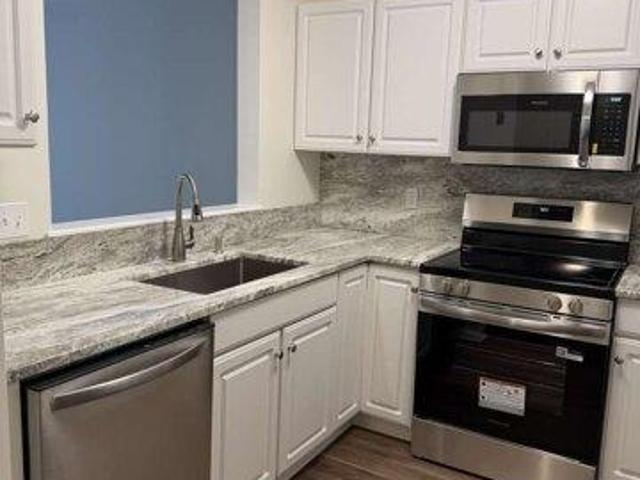 Condo for sale in Hamden, Connecticut