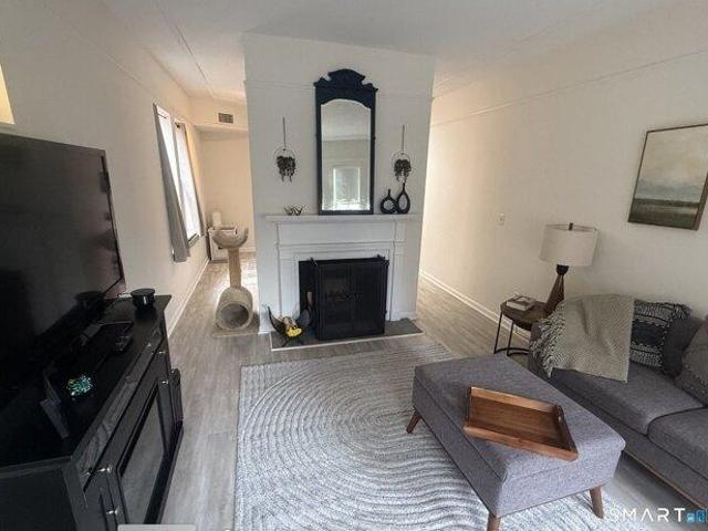 Condo for sale in Hartford, Connecticut