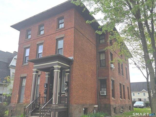 Condo for sale in Hartford, Connecticut