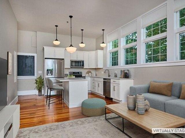 Condo for sale in Hatfield, Massachusetts