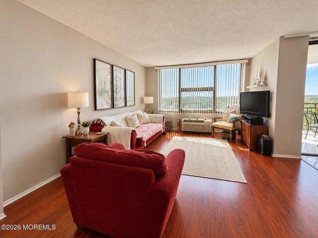 Condo for sale in Waterwitch, Highlands