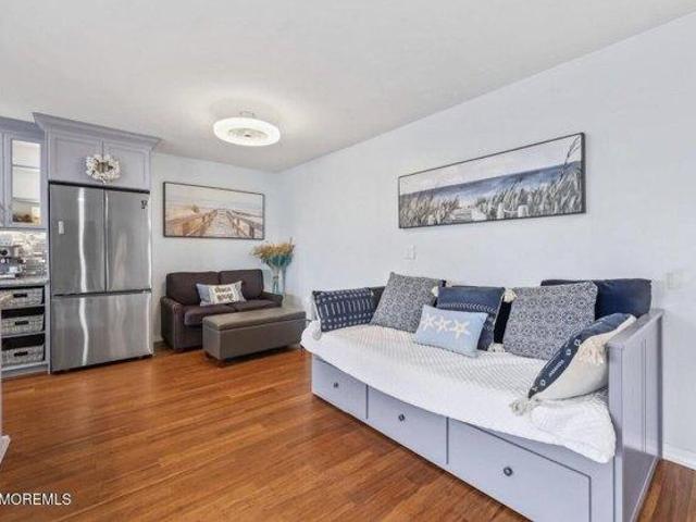 Condo for sale in Waterwitch, Highlands
