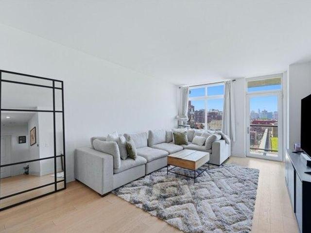 Condo for sale in Hudson, New Jersey
