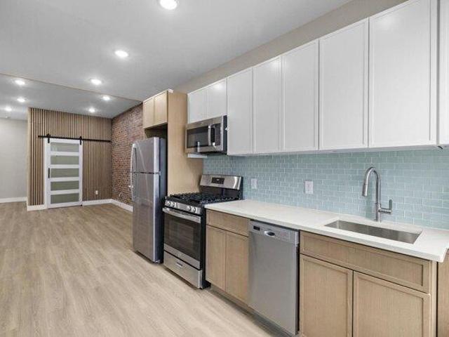Condo for sale in Hudson, New Jersey