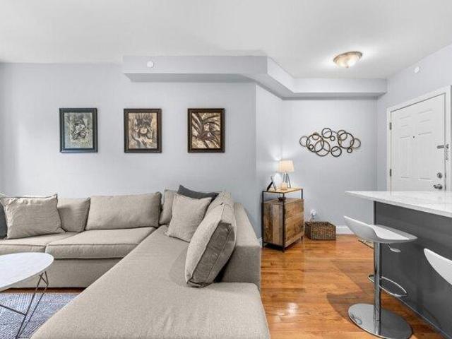 Condo for sale in Hudson, New Jersey