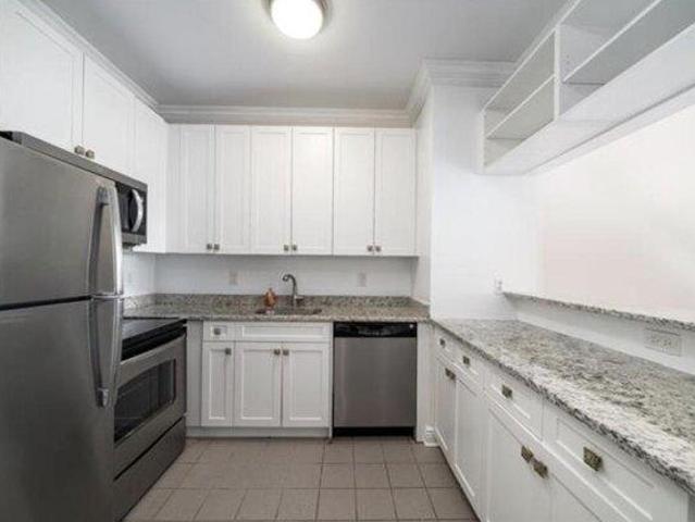 Condo for sale in Hudson, New Jersey
