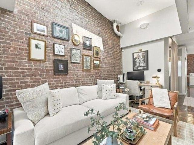 Condo for sale in Hudson, New Jersey