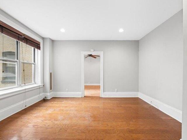 Condo for sale in Hudson, New Jersey