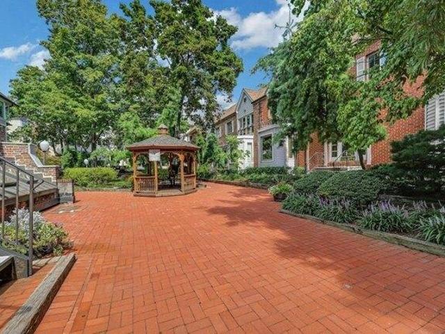 Condo for sale in Hudson, New Jersey