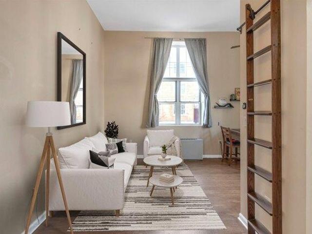 Condo for sale in Hudson, New Jersey