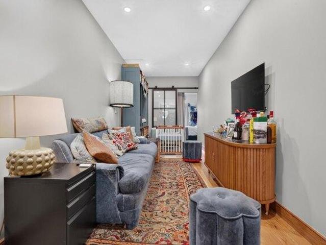 Condo for sale in Hudson, New Jersey