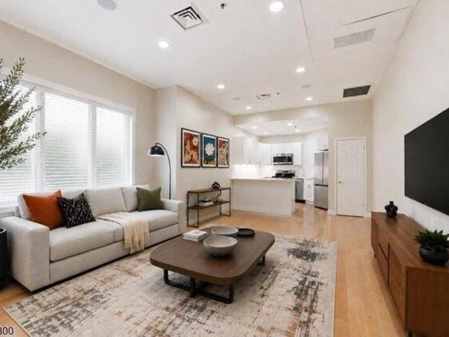 Condo for sale in Downtown, Hoboken