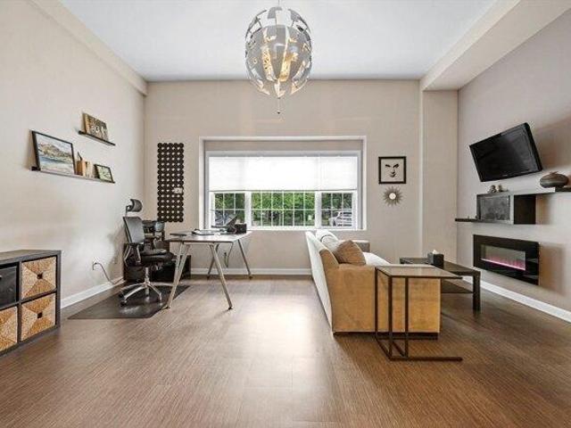 Condo for sale in Holden, Massachusetts