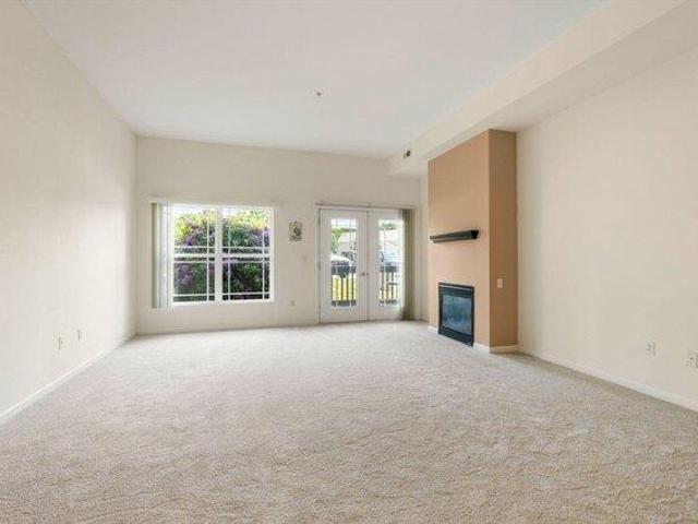 Condo for sale in Holden, Massachusetts