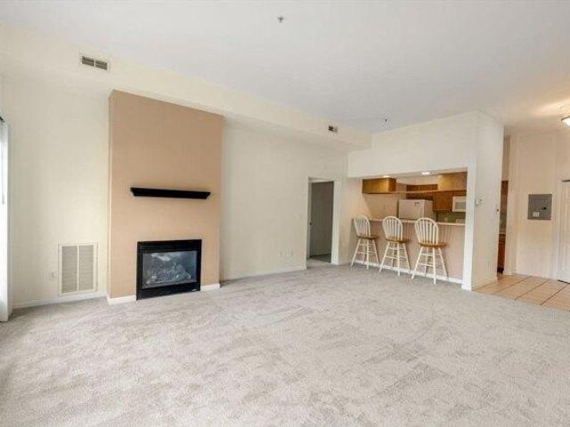 Condo for sale in Holden, Massachusetts