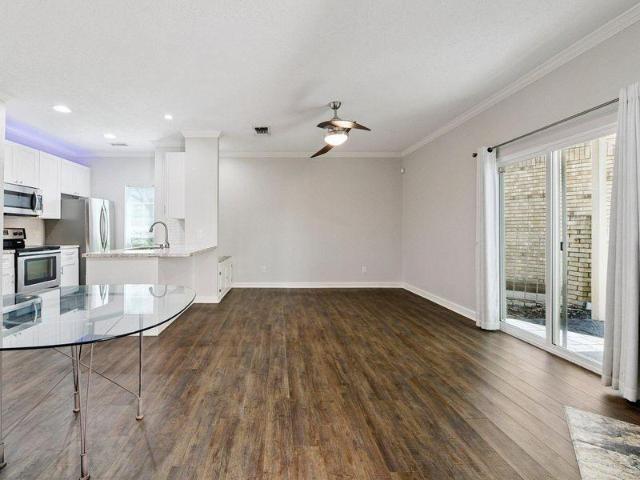 Condo for sale in Harris, Texas
