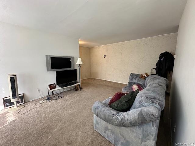 Condo for sale in Bohemia, New York