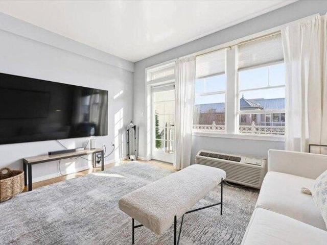 Condo for sale in Hudson, New Jersey