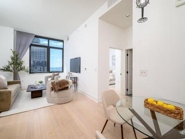 Condo for sale in Hudson, New Jersey