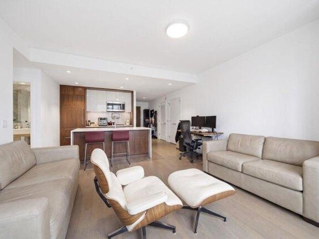 Condo for sale in Hudson, New Jersey