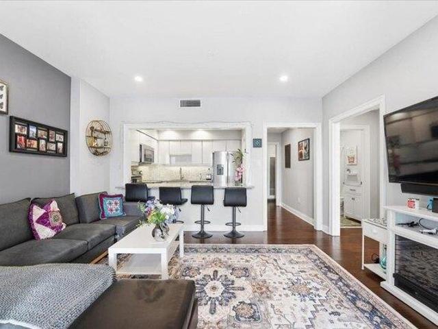 Condo for sale in Hudson, New Jersey