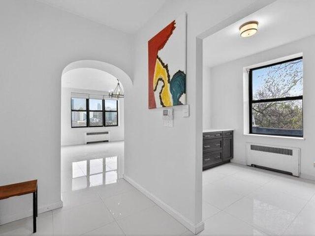 Condo for sale in Hudson, New Jersey