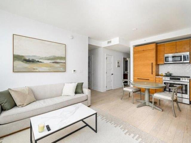 Condo for sale in Hudson, New Jersey