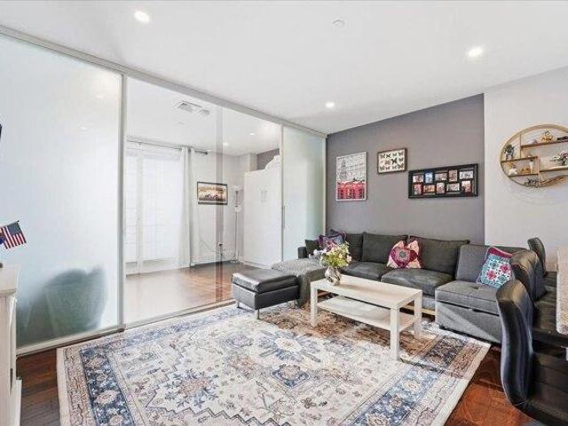 Condo for sale in Hudson, New Jersey