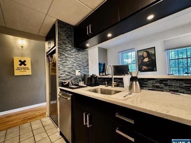 Condo for sale in Hudson, New Jersey