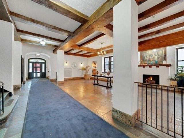 Condo for sale in Hudson, New Jersey