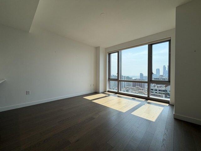 Condo for sale in Hudson, New Jersey