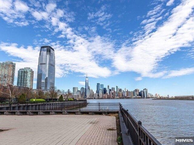Condo for sale in Hudson, New Jersey