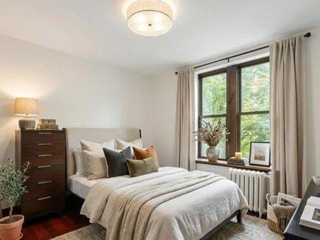 Condo for sale in Hudson, New Jersey