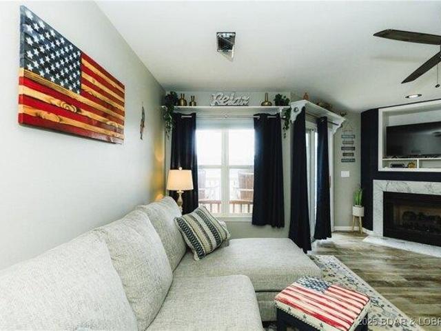 Condo for sale in Kaiser, Missouri