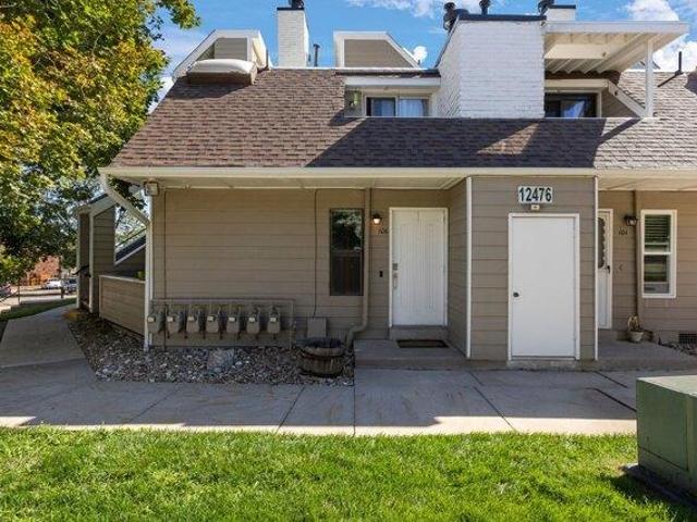Condo for sale in Lakewood