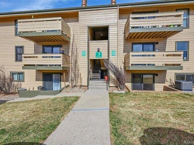 Condo for sale in Lakewood