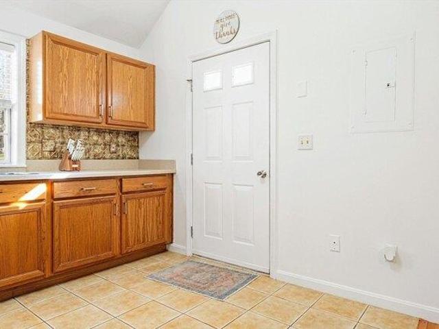 Condo for sale in Leominster, Massachusetts