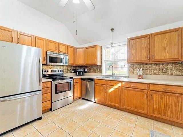 Condo for sale in Leominster, Massachusetts