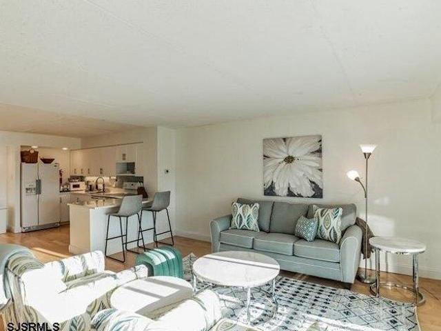 Condo for sale in Longport, New Jersey