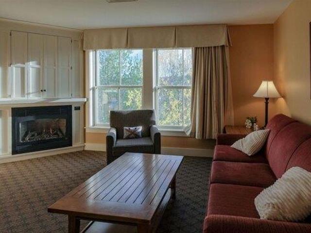 Condo for sale in Grahamville, Ludlow