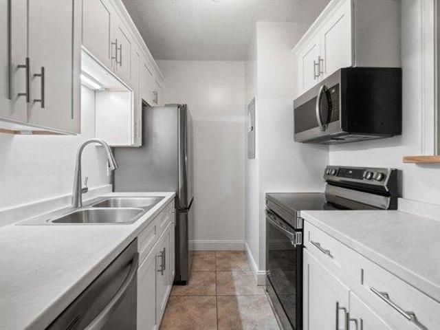 Condo for sale in Bristol, Massachusetts