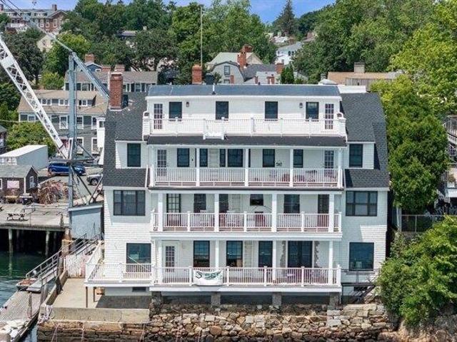 Condo for sale in Marblehead, Massachusetts