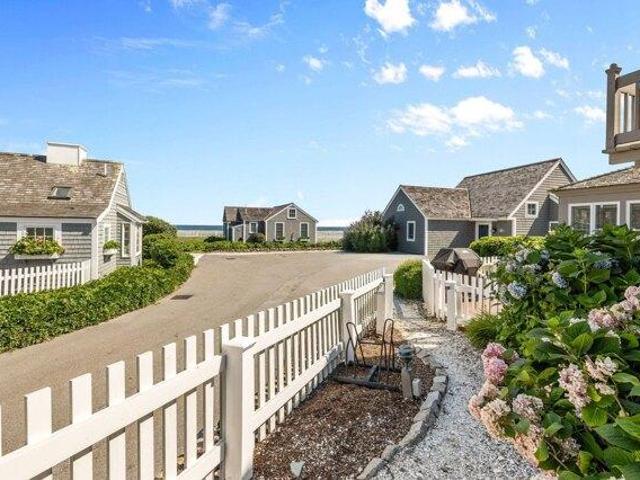 Condo for sale in Mashpee, Massachusetts