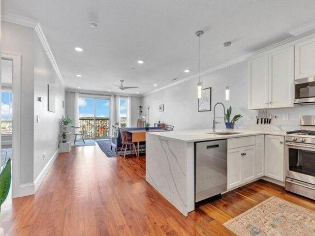 Condo for sale in Medford, Massachusetts