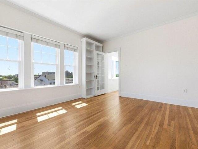 Condo for sale in Medford, Massachusetts